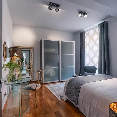 Vic Colosseo, Centro Storico Apartament
