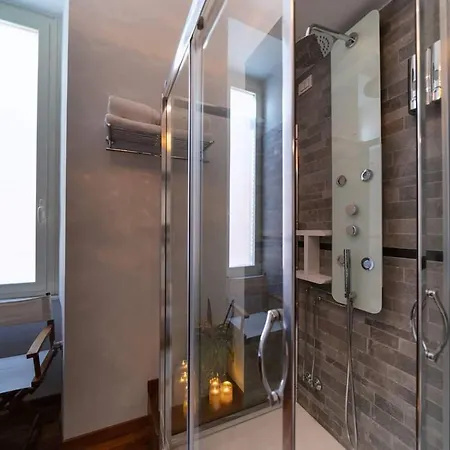 Apartment Vic Colosseo, Centro Storico Rom